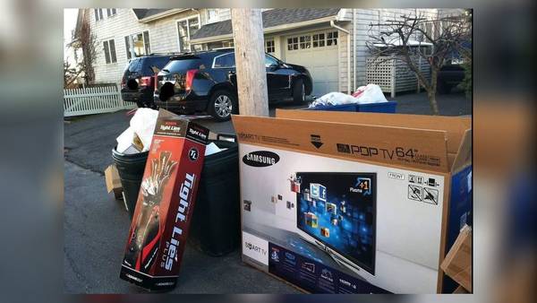 Don’t leave pricey gift boxes by curb after Christmas, police say 
