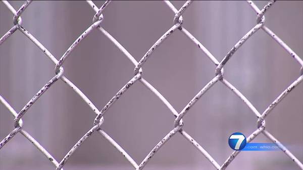 I-TEAM: Victim of troubled fencing contractor feeling relief after indictment; Hoping to be repaid 